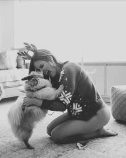 Vanessa Claudio feet photo thumbnail