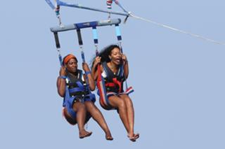 Rihanna feet photo thumbnail