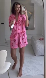 Klaudia Halejcio feet photo thumbnail