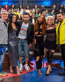 Anitta feet photo thumbnail