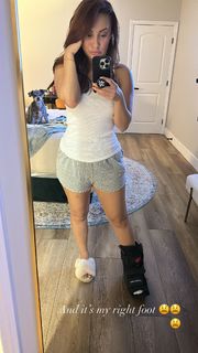 Francia Raisa feet photo thumbnail