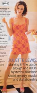 Juliette Lewis feet photo thumbnail
