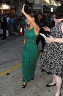 Salma Hayek feet photo thumbnail