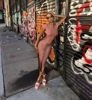 Draya Michele feet photo thumbnail