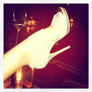 Dania Ramirez feet photo thumbnail