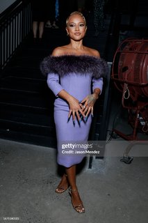 Karrueche Tran feet photo thumbnail