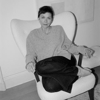 Maggie Gyllenhaal feet photo 1