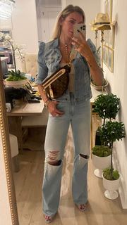 Ashley Fliehr feet photo thumbnail