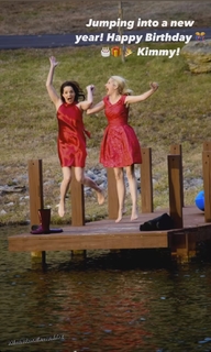 Kimberly Williams-Paisley feet photo 1
