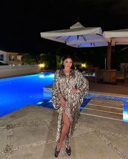 Haifa Wehbe feet photo thumbnail