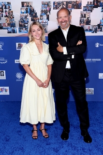 AnnaSophia Robb feet photo thumbnail
