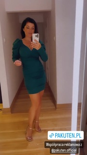 Katarzyna Cichopek feet photo thumbnail