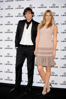 Bar Refaeli feet photo thumbnail