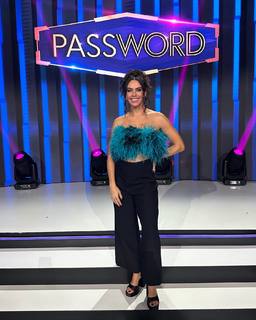 Cristina Pedroche feet photo thumbnail