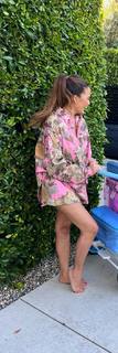 Chrissy Teigen feet photo thumbnail