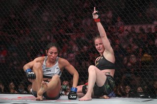 Valentina Shevchenko feet photo thumbnail