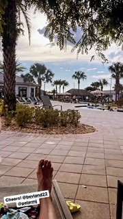 Dania Ramirez feet photo thumbnail