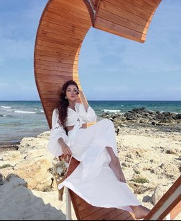 Myriam Fares feet photo 5