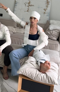 Klaudia Halejcio feet photo thumbnail