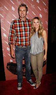 Kristen Bell feet photo thumbnail