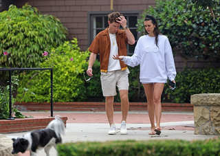 Nina Dobrev feet photo thumbnail