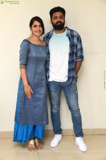 Rukmini Vasanth feet photo 3