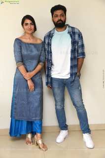 Rukmini Vasanth feet photo 5