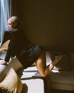C.J. Perry Barnyashev feet photo thumbnail