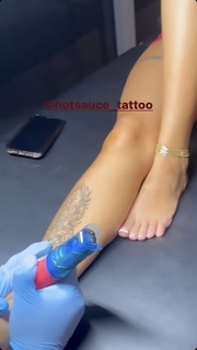 Victoria Waldrip feet photo thumbnail