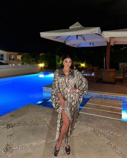 Haifa Wehbe feet photo thumbnail