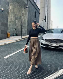 Anushka Sen feet photo thumbnail
