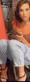 Tania Rincón feet photo thumbnail