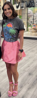 Tania Rincón feet photo thumbnail