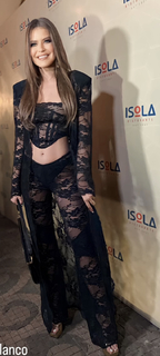Vanessa Claudio feet photo thumbnail