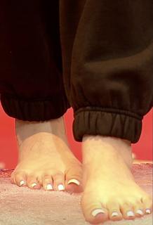 Parineeti Chopra feet photo thumbnail