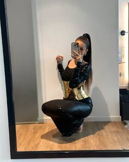 Imane Pokimane Anys feet photo thumbnail