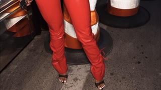Jilly Anais feet photo thumbnail