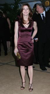 Dana Delany feet photo thumbnail