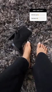 Poonam Yadav feet photo thumbnail