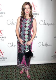 Dana Delany feet photo thumbnail
