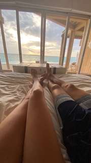 Amanda Cerny feet photo thumbnail