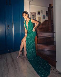Taapsee Pannu feet photo thumbnail
