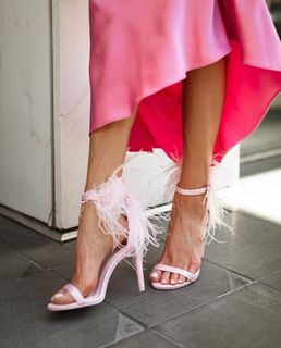 Nastia Liukin feet photo thumbnail