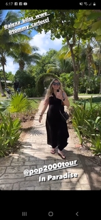 Lexi Kaufman feet photo 5