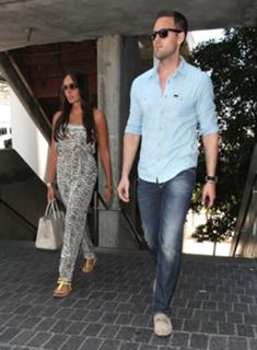 Tamara Ecclestone feet photo thumbnail