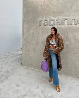 Zaira Nara feet photo thumbnail