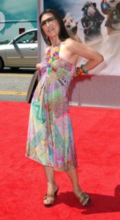 Ming-Na Wen feet photo thumbnail