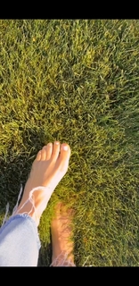 Thalía feet photo thumbnail