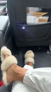 Karrueche Tran feet photo thumbnail