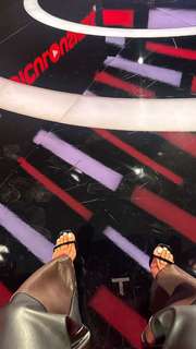 Karrueche Tran feet photo thumbnail